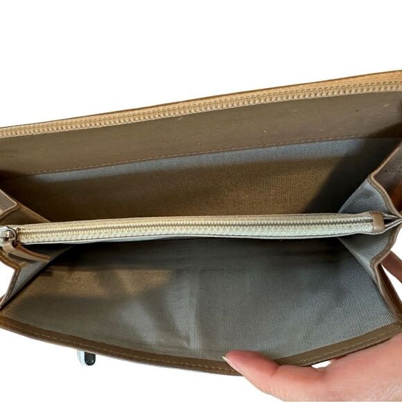 Chanel large wallet - Picture 4 of 14